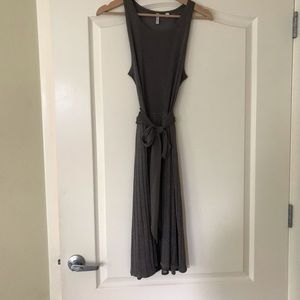 Iisli shimmer tank knee length dress